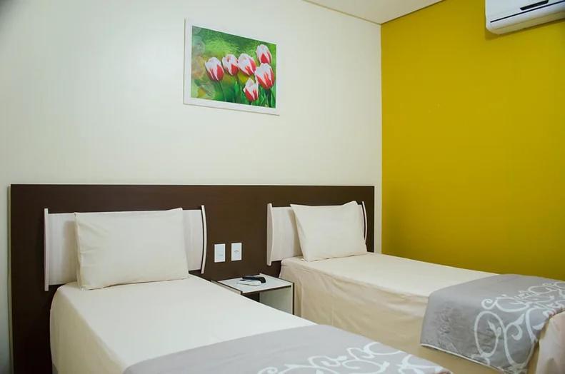 Bonito Plaza Hotel Buitenkant foto