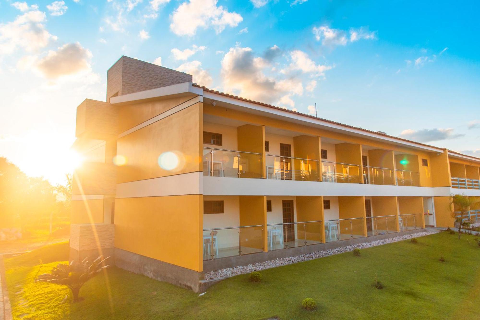 Bonito Plaza Hotel Buitenkant foto